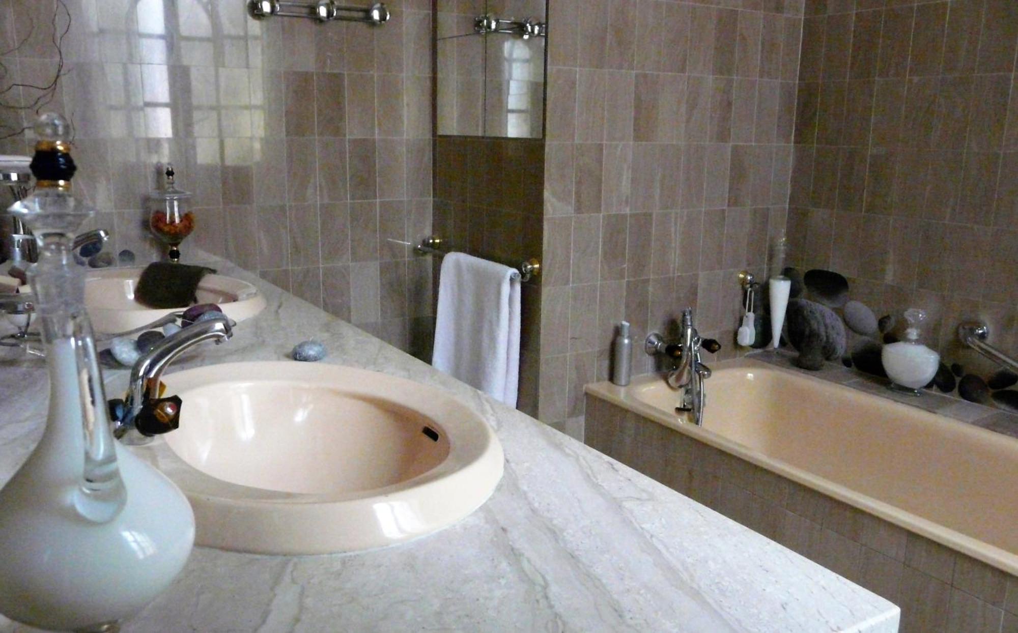 La Gentoliere Bed & Breakfast Pollestres ภายนอก รูปภาพ