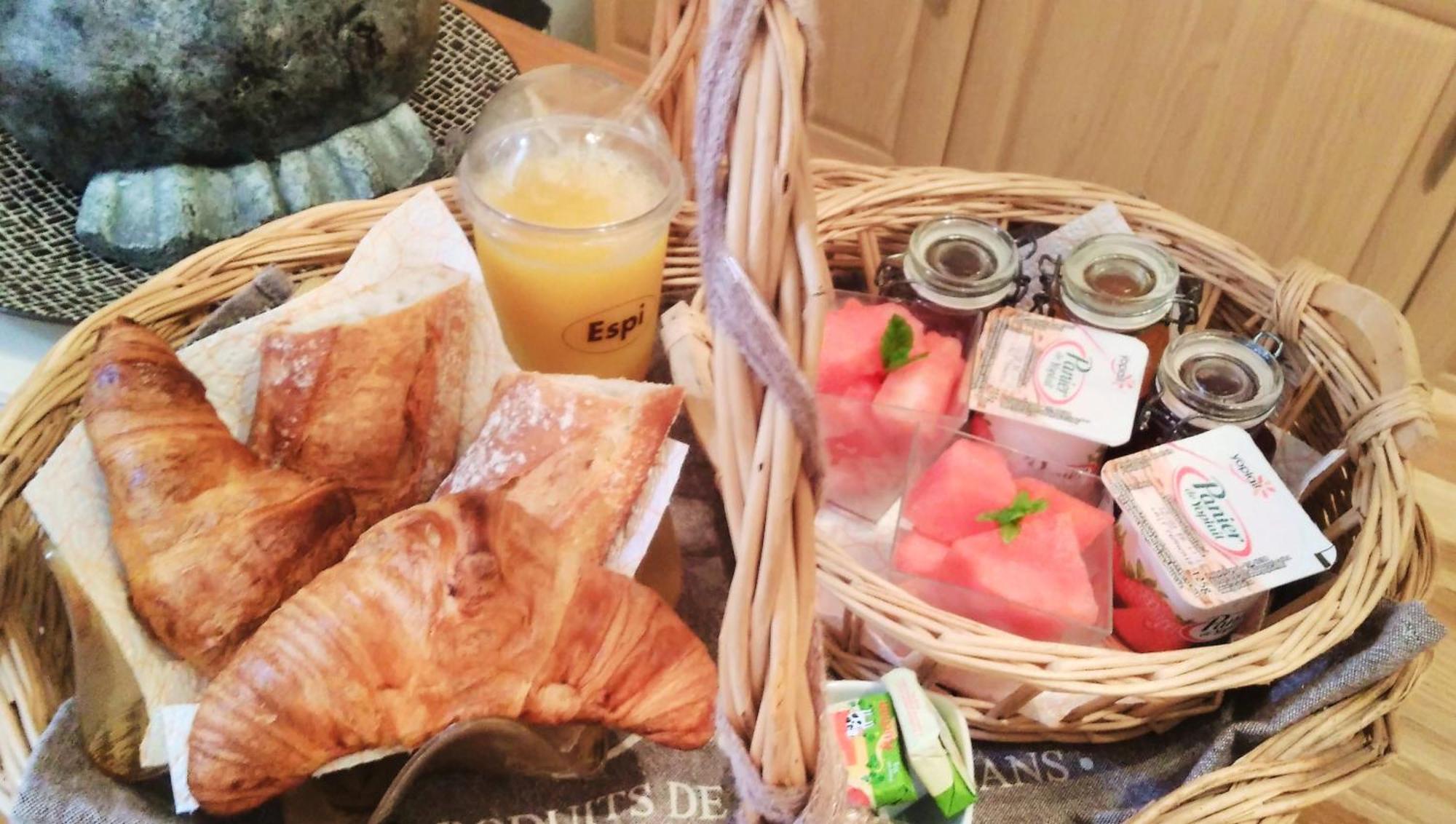 La Gentoliere Bed & Breakfast Pollestres ภายนอก รูปภาพ